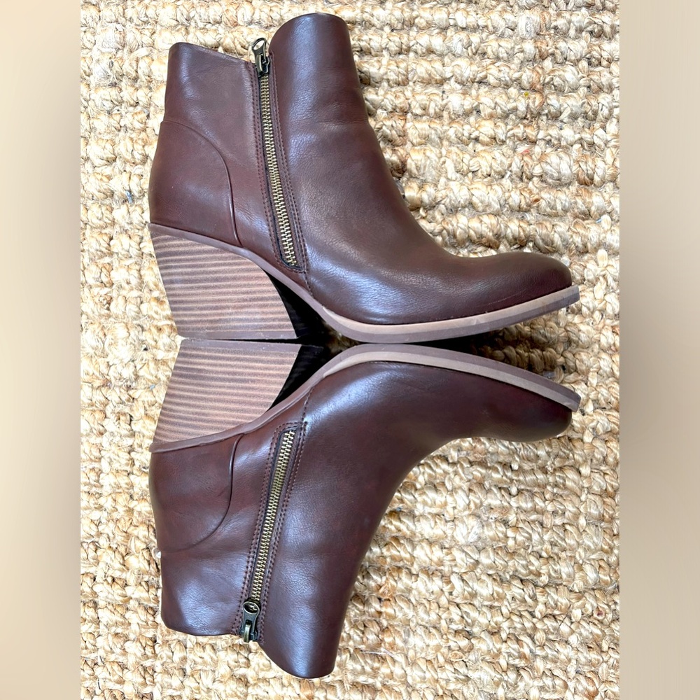 Korks Hattie brown boots 9.5